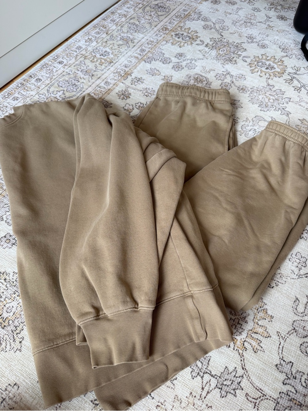 TNA Cozy AF Fleece Sweat Set in Light Brown